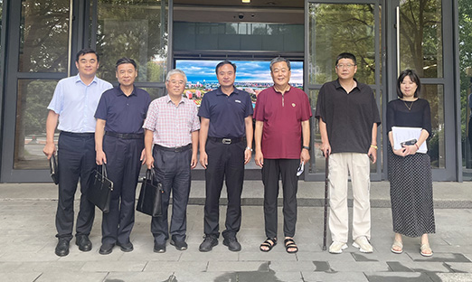 1xBET集团赴岳阳高新区，共推国度中试尝试室平台建设